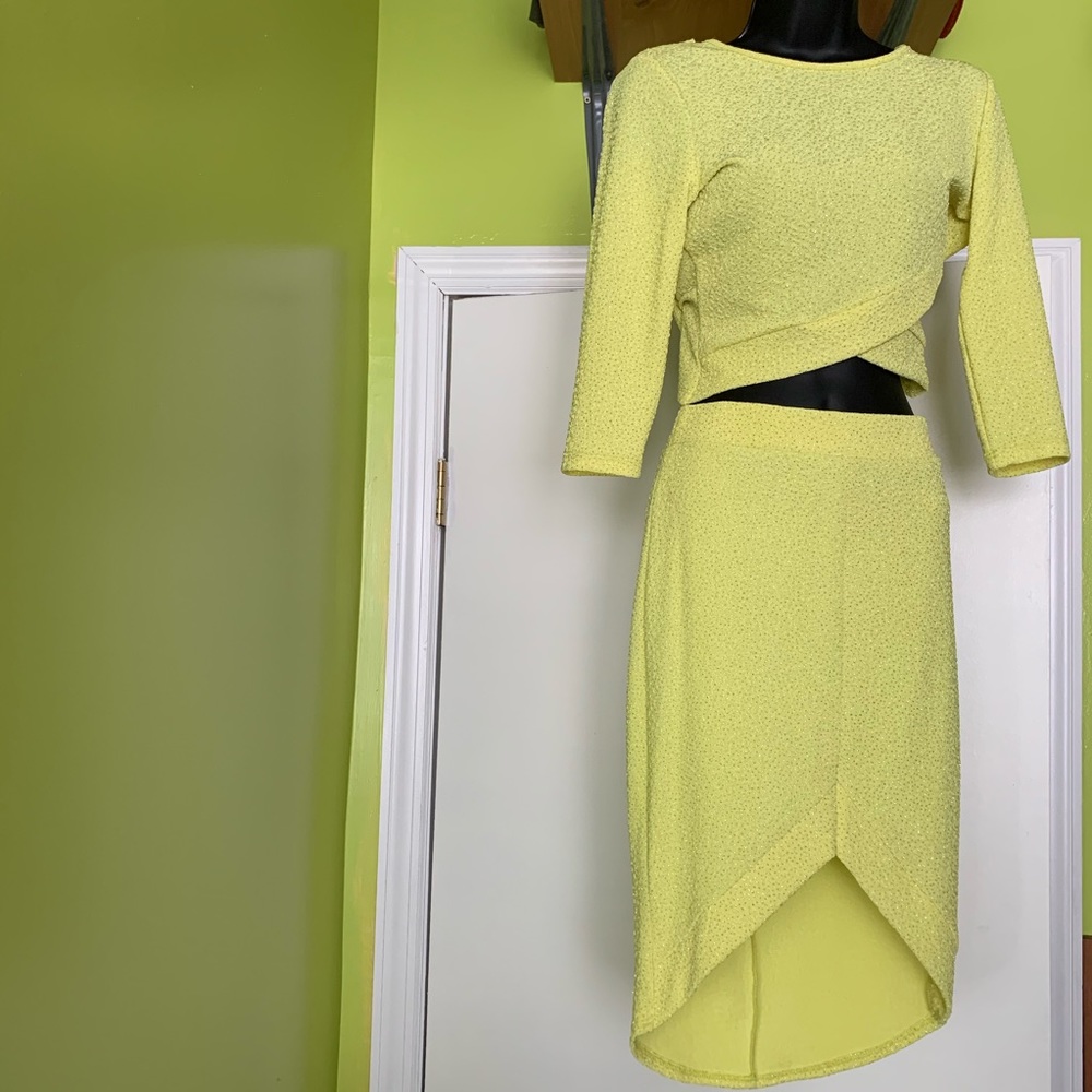 UK2LA lemon 3/4 sleeve top and skirt set